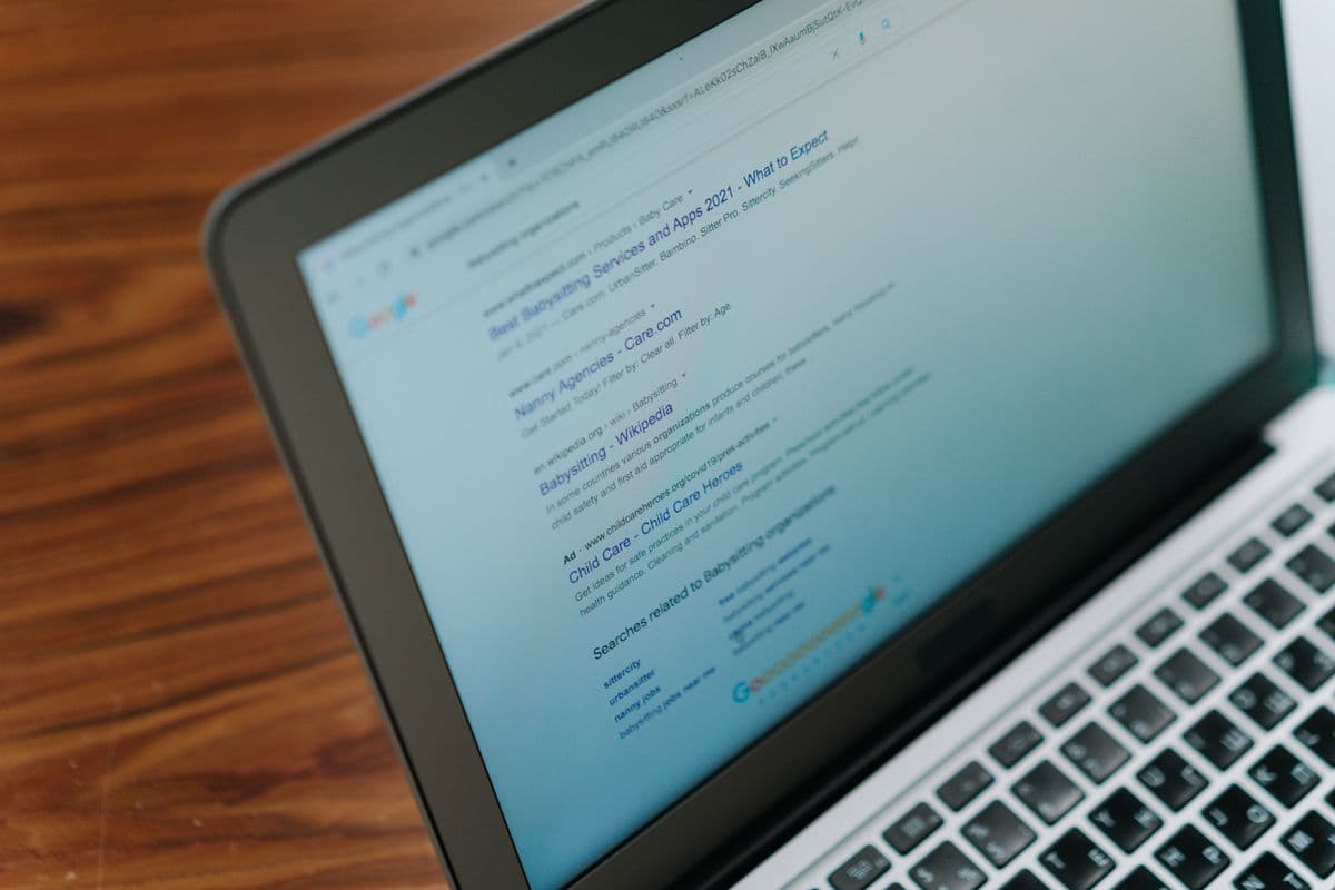 A web search bar on screen